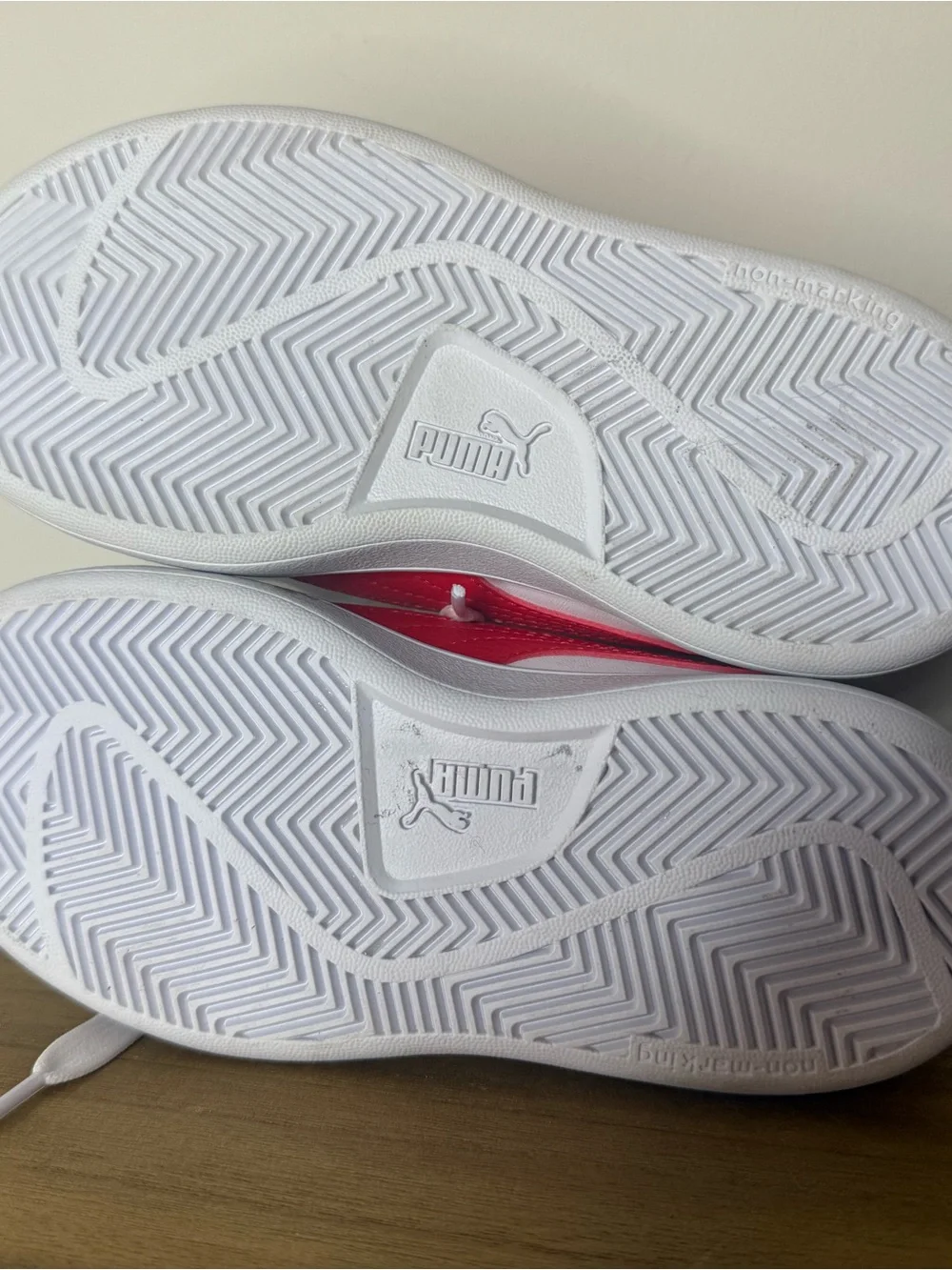 PUMA Smash v2 L Jr